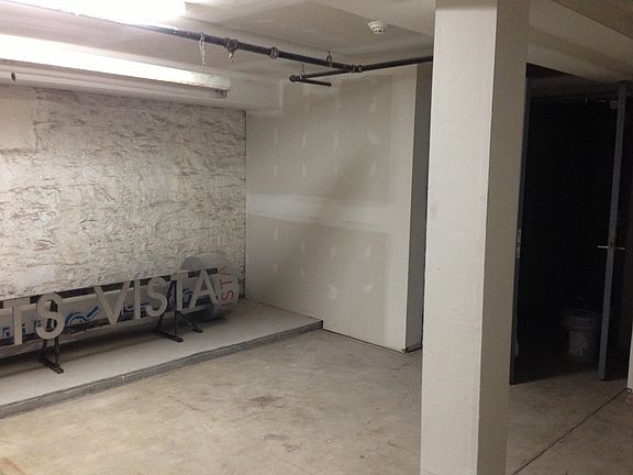 4th image of 209 N 4th St