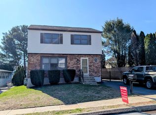 1 W Belair Rd, Ridley Park, PA 19078