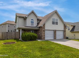 1101 Paul Lankford Dr, Maryville, TN 37801