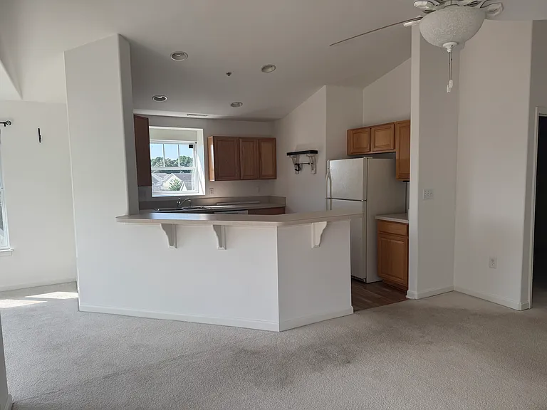 3403K N Sagamore Dr — Photo 7