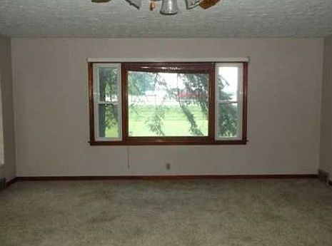 2nd image of 10766 Cheryl Way Ln