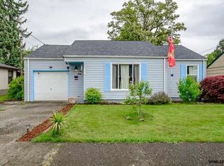 307 S 7th St, Lebanon, OR 97355