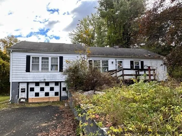 1146 Lucas Turnpike, Kingston, NY 12401