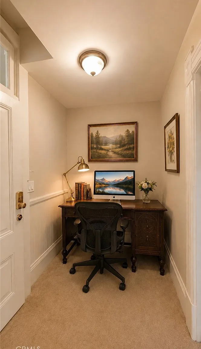 2 bed, 195 sqft, $2,480 — Photo 3