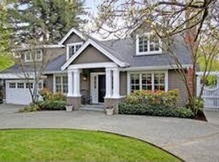 7831 NE 10th St, Medina, WA 98039