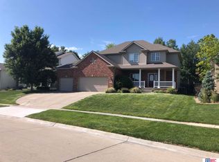 7900 Hunters Ridge Rd, Lincoln, NE 68516