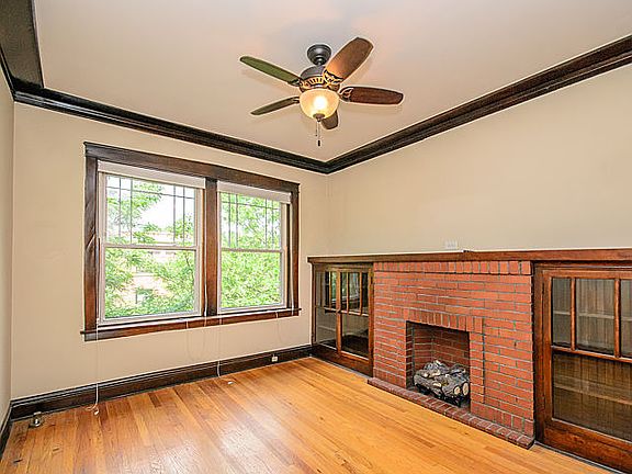 3rd image of 3763 N Magnolia Ave #3S