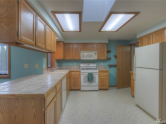 2nd image of 5110 Viewridge Dr SE
