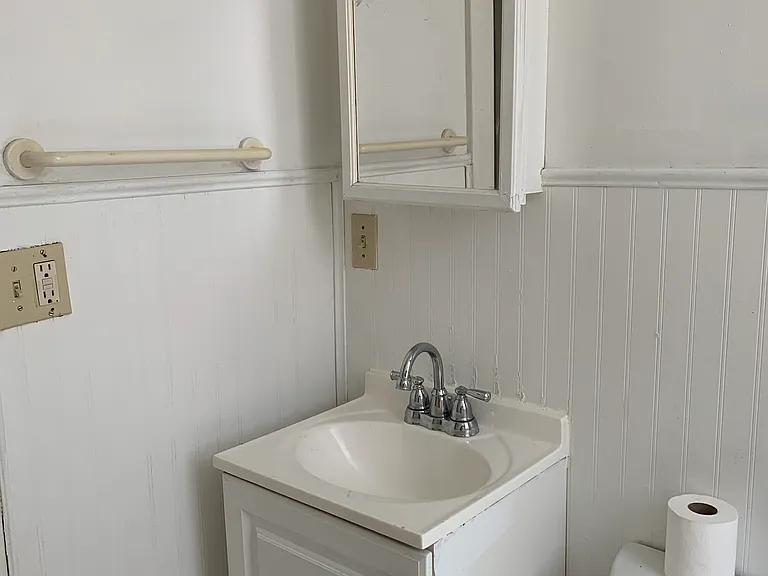 1236 Gilsey Ave #1 — Photo 26