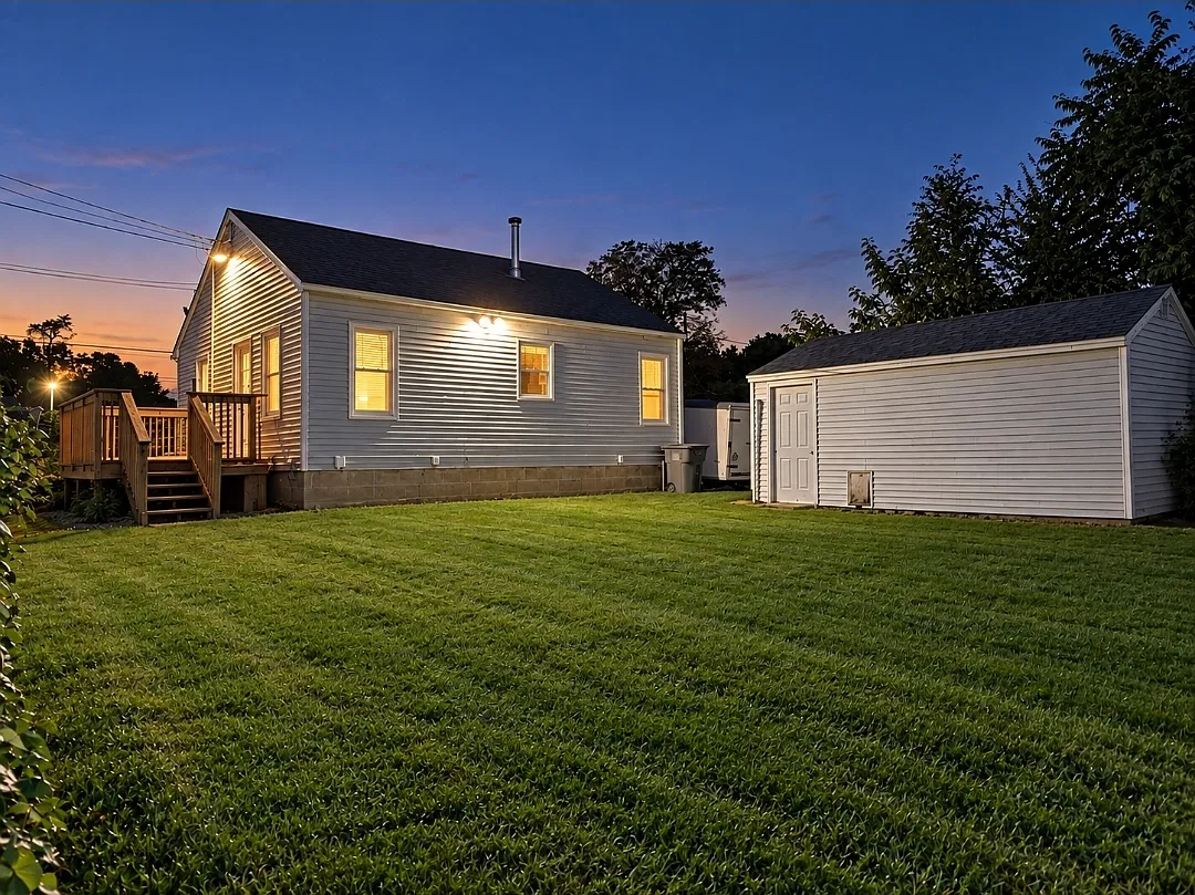 2624 Merle Hay Road — Photo 3