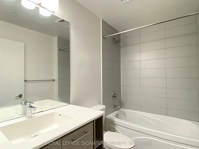 435 Richmond St W #Penthouse 102 — Photo 7
