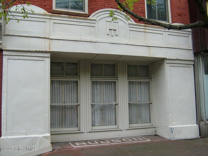 3rd image of 270 Hudson Avenue #1B