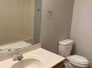 406 E Catherine Dr #485, Columbia, MO 65203