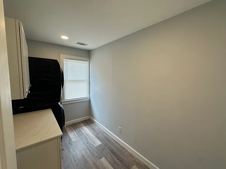 1108 Greene St — Photo 3
