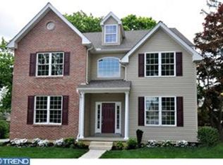 218 Roberts Ln, Malvern, PA 19355