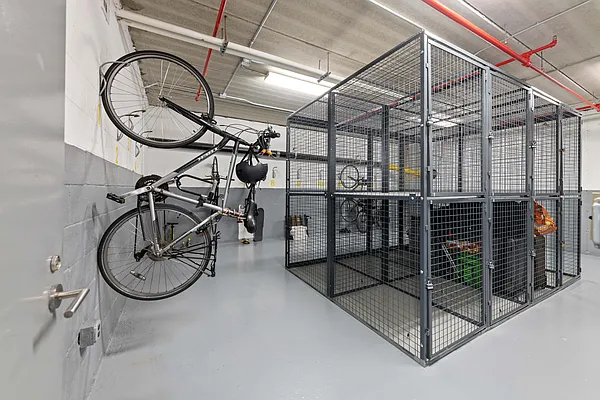 Rented by Keller Williams NYC | media 29