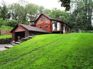 51 Smith St, Canajoharie, NY 13317