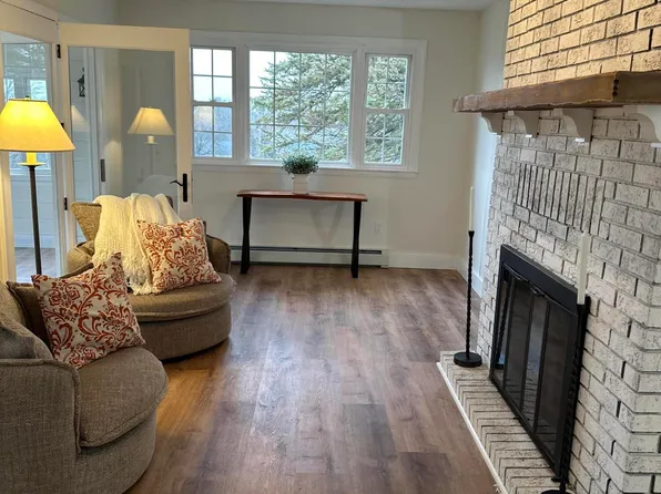 692 Brighton Hill Road Road, Minot, ME 04258