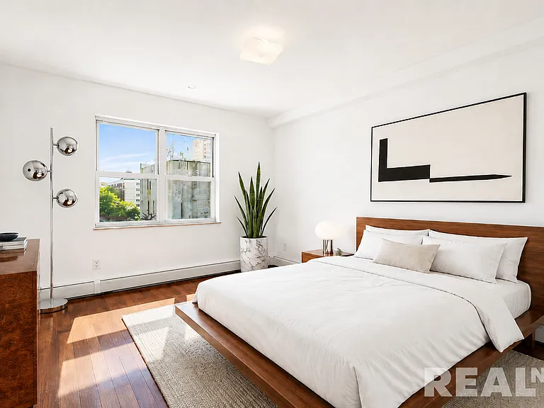 122 Boerum St #3D — Photo 4