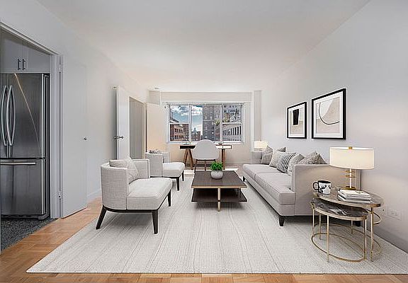 5th image of 1520 York Ave APT 29E