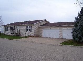 743 Mallard Cir, Sandwich, IL 60548