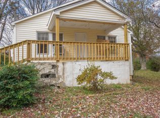 7925 Ridgeview Rd, Corryton, TN 37721