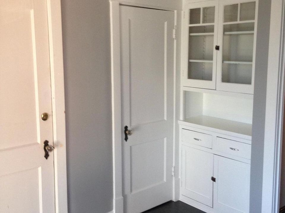 1st image of 5056 Oleatha Ave #5056A