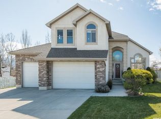 1271 W Wasatch Downs Dr, South Jordan, UT 84095