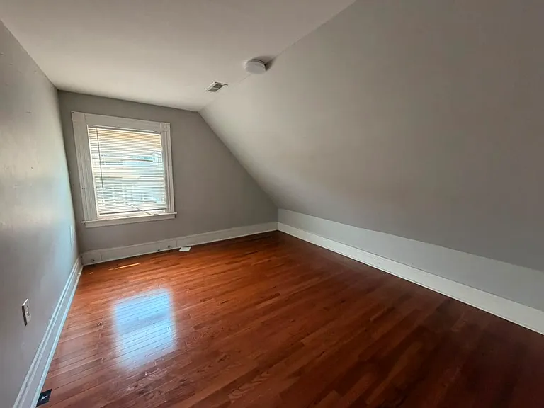 73 Gibbs St #2A — Photo 3