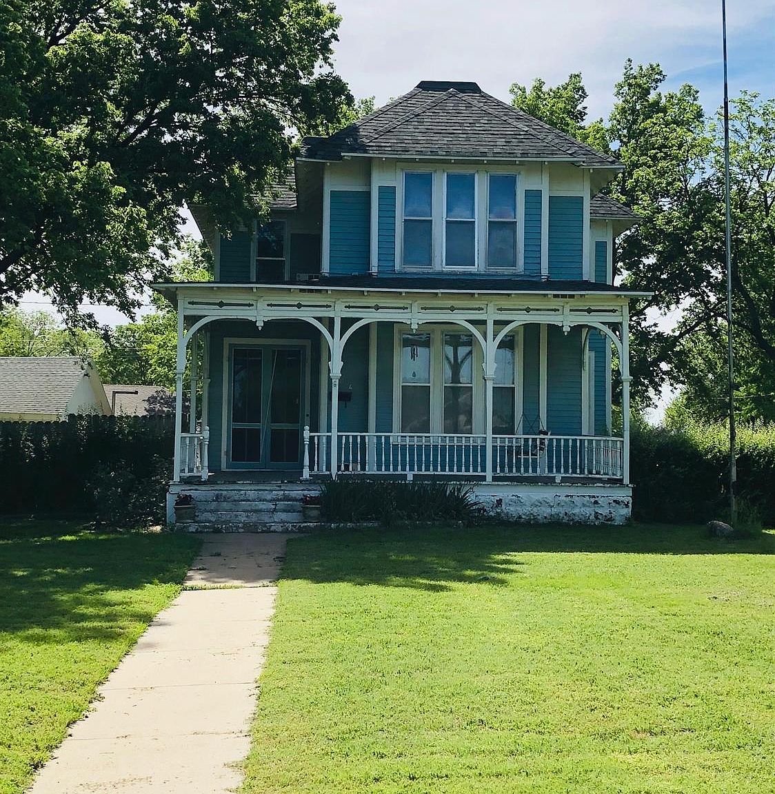 204 S Rothsay Ave, Minneapolis, KS 67467 Zillow