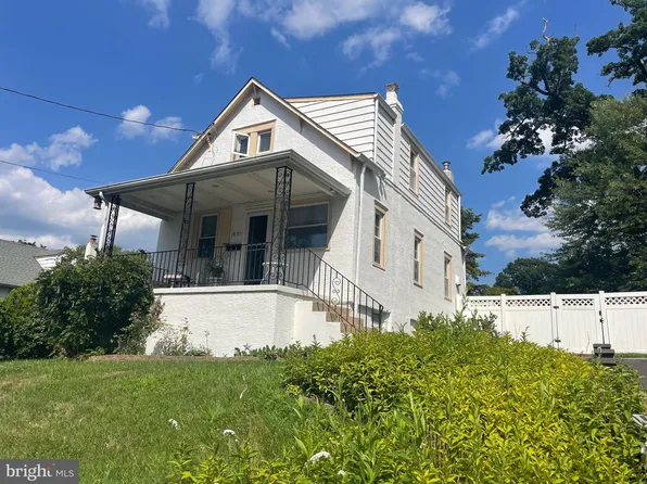 1571 Rockwell Rd, Abington, PA 19001