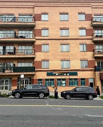 155 Bay St #C-2 — Photo 2