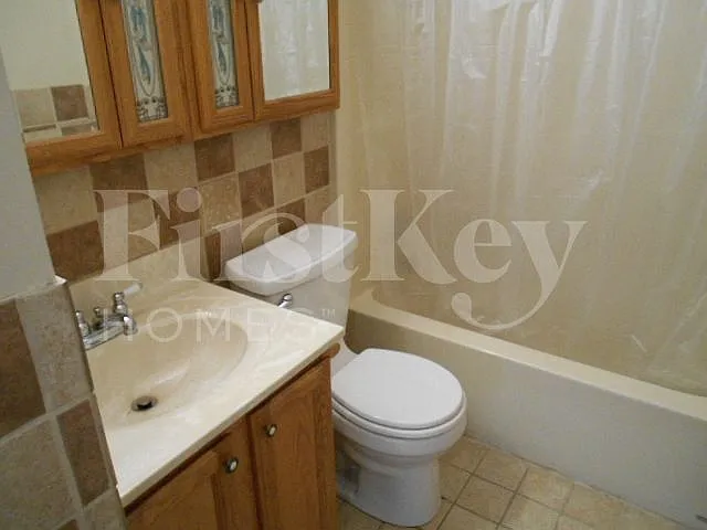 1405 Gahan Dr — Photo 8