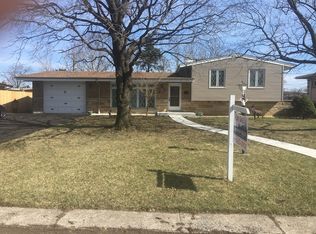 5625 N Crescent Ave, Chicago, IL