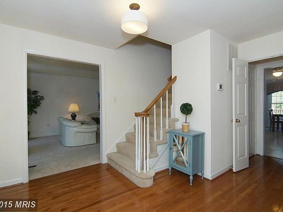 3rd image of 3993 Briarbush Way