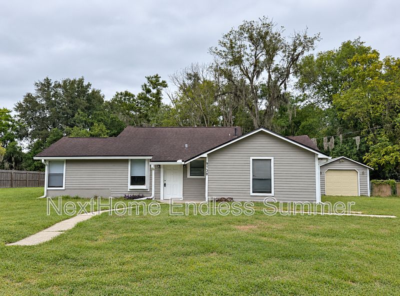 1st image of 9738 Eisenhower Rd
