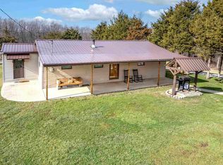 513 Cole Rd, Olive Hill, KY 41164