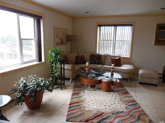 4th image of 1861 Grand Ave APT C24