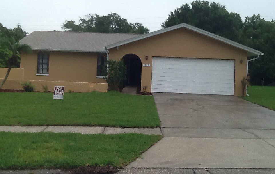 1st image of 1315 Amberlea Ct E