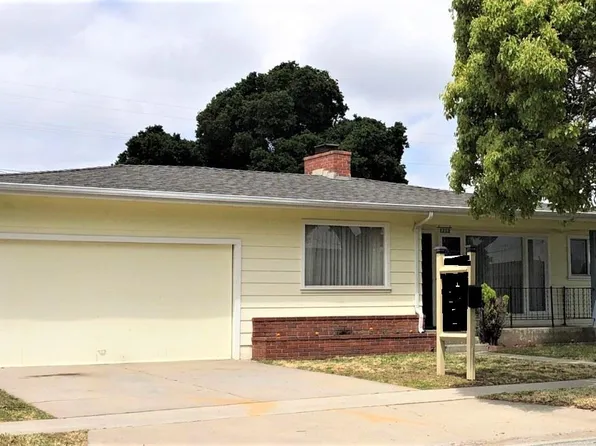 1213 Claremont St, Salinas, CA 93906