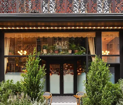 Rented by Douglas Elliman | media 17