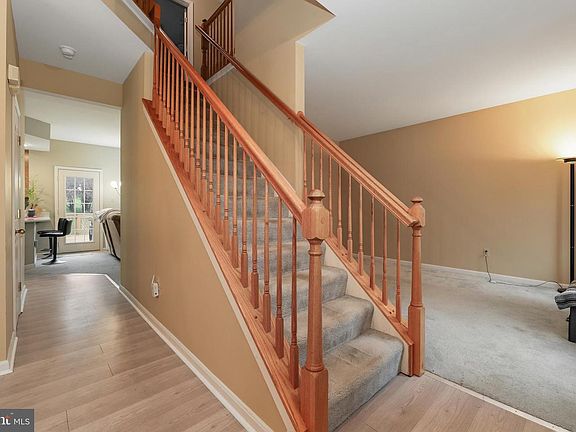 3rd image of 140 Disney Ct