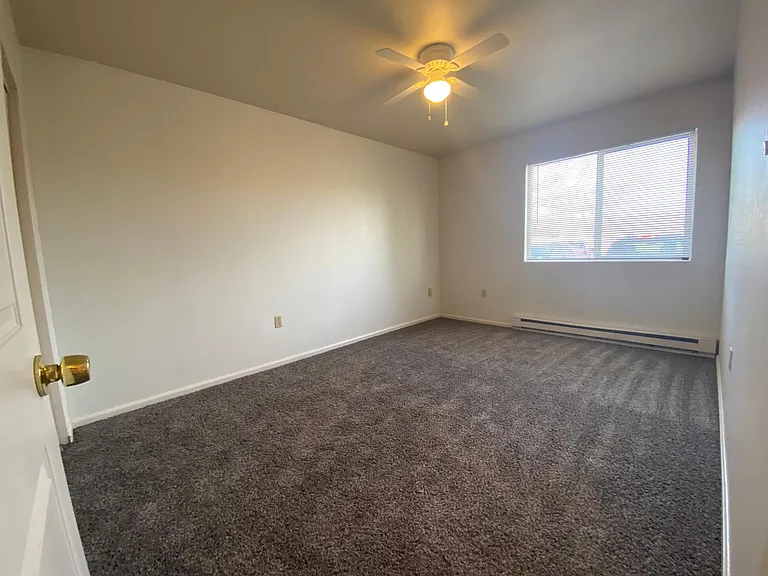 1343 Cherry St — Photo 6
