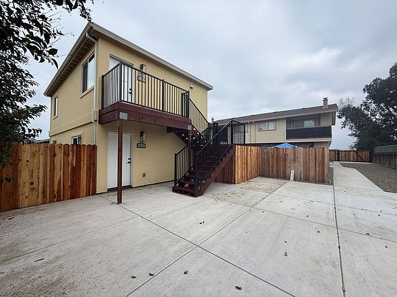 4th image of 248 Camellia Way