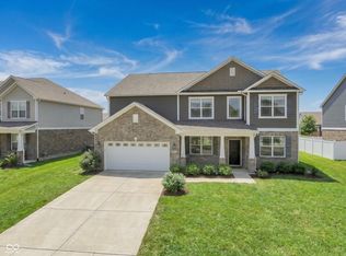 6077 Dugan Dr, Whitestown, IN 46075