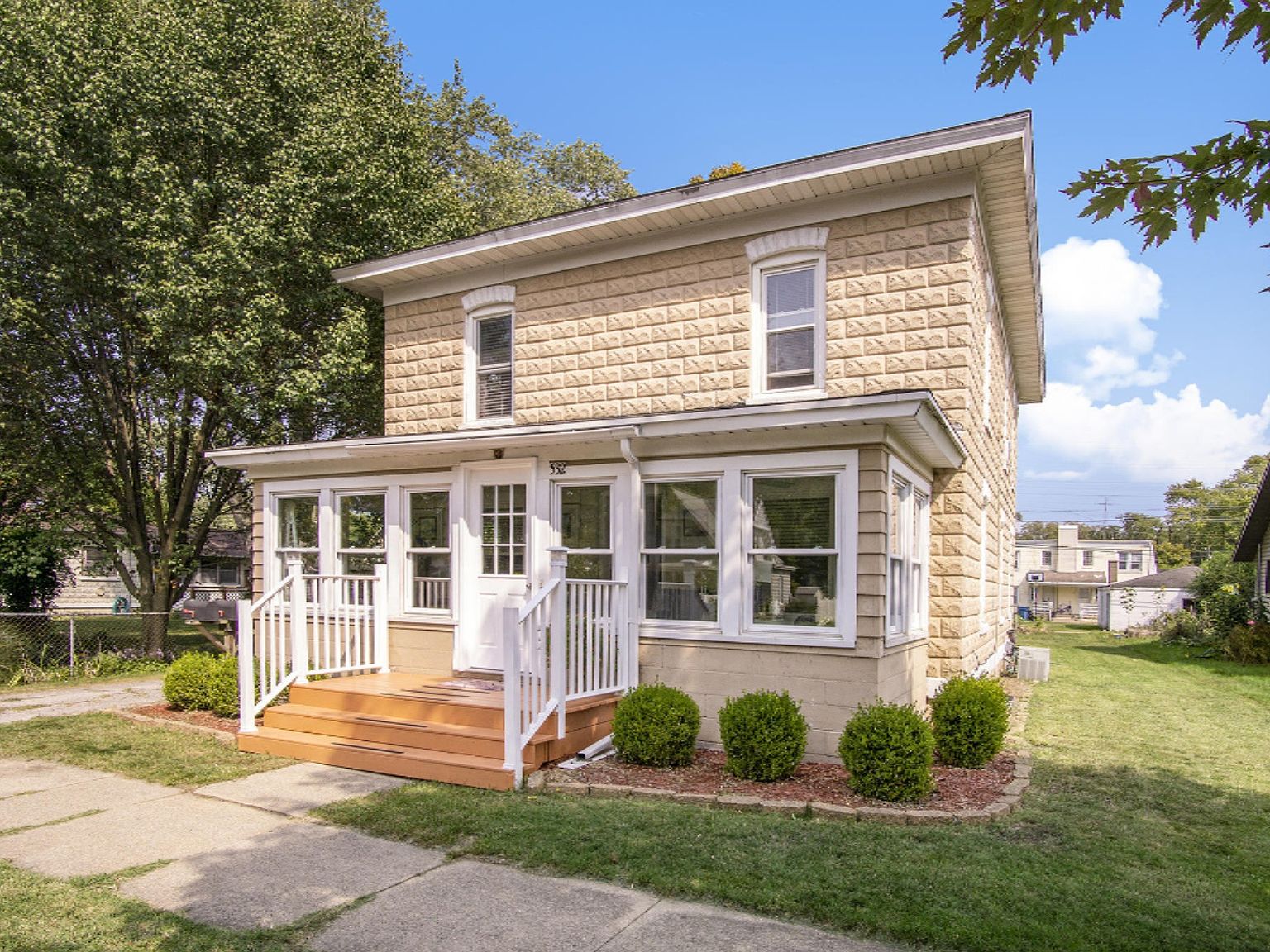 532 N Main St, Berrien Springs, MI 49103 Zillow