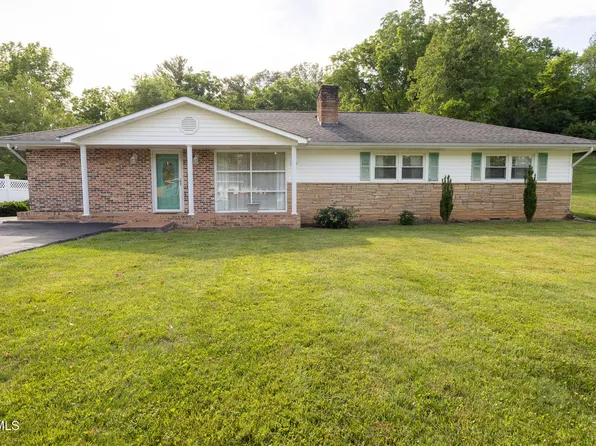 1124 Indian Hills Dr, Bristol, TN 37620