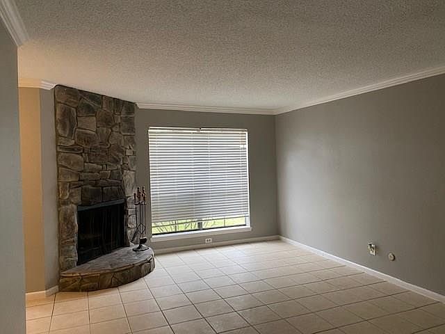1st image of 17401 Red Oak Dr APT 71