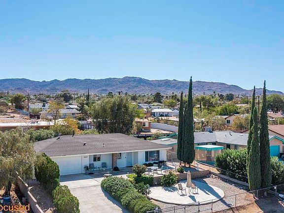 3rd image of 61647 El Reposo St