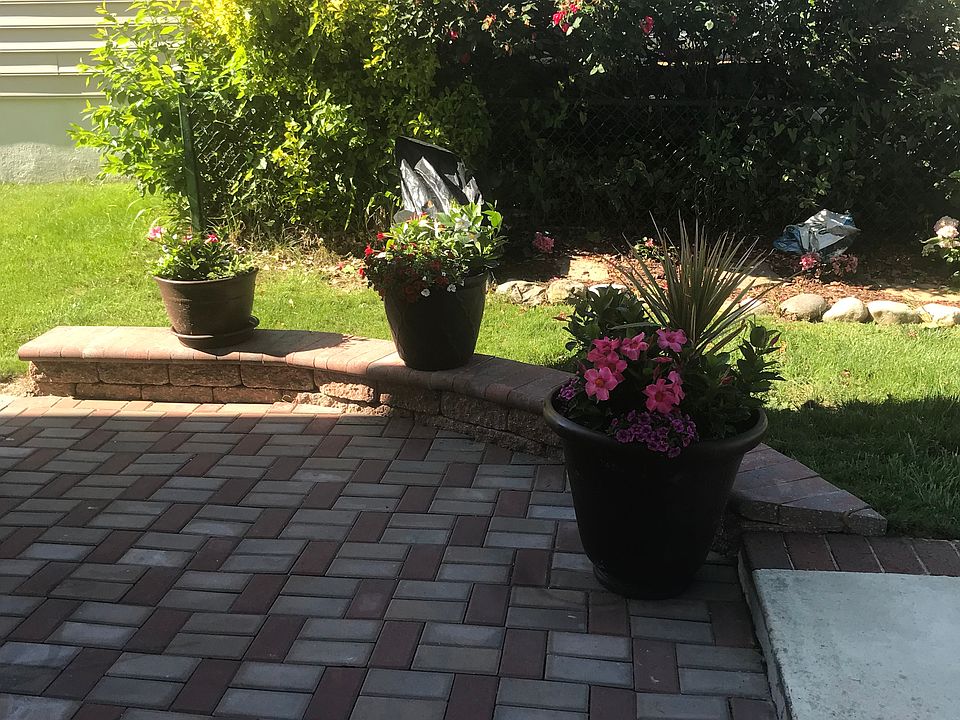 2nd image of 604 Arctic Ave